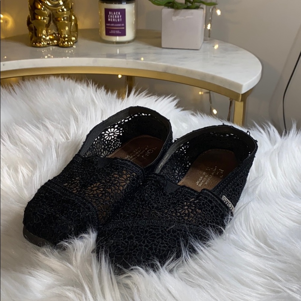 🌸 5 for $25 🌸 lace toms